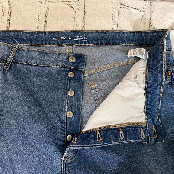NEW Old Navy Extra High-Waisted Kicker Boot-Cut Button-Fly Jeans 24 - Picture 7 of 8